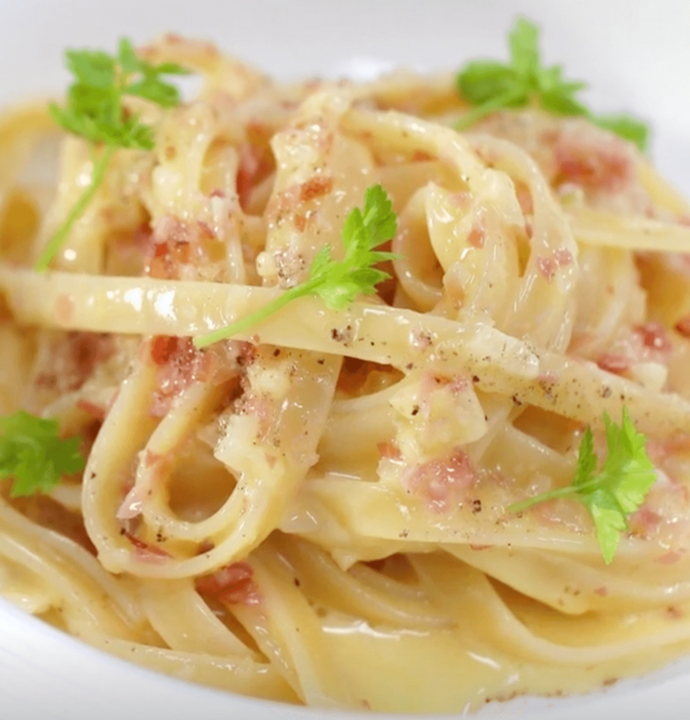 Fettuccine alla Papalina